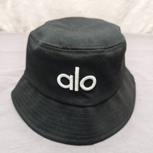 ALO Yoga Accessories - 🔥HOT🔥 NWT ALO Yoga Fundamental Bucket Hat